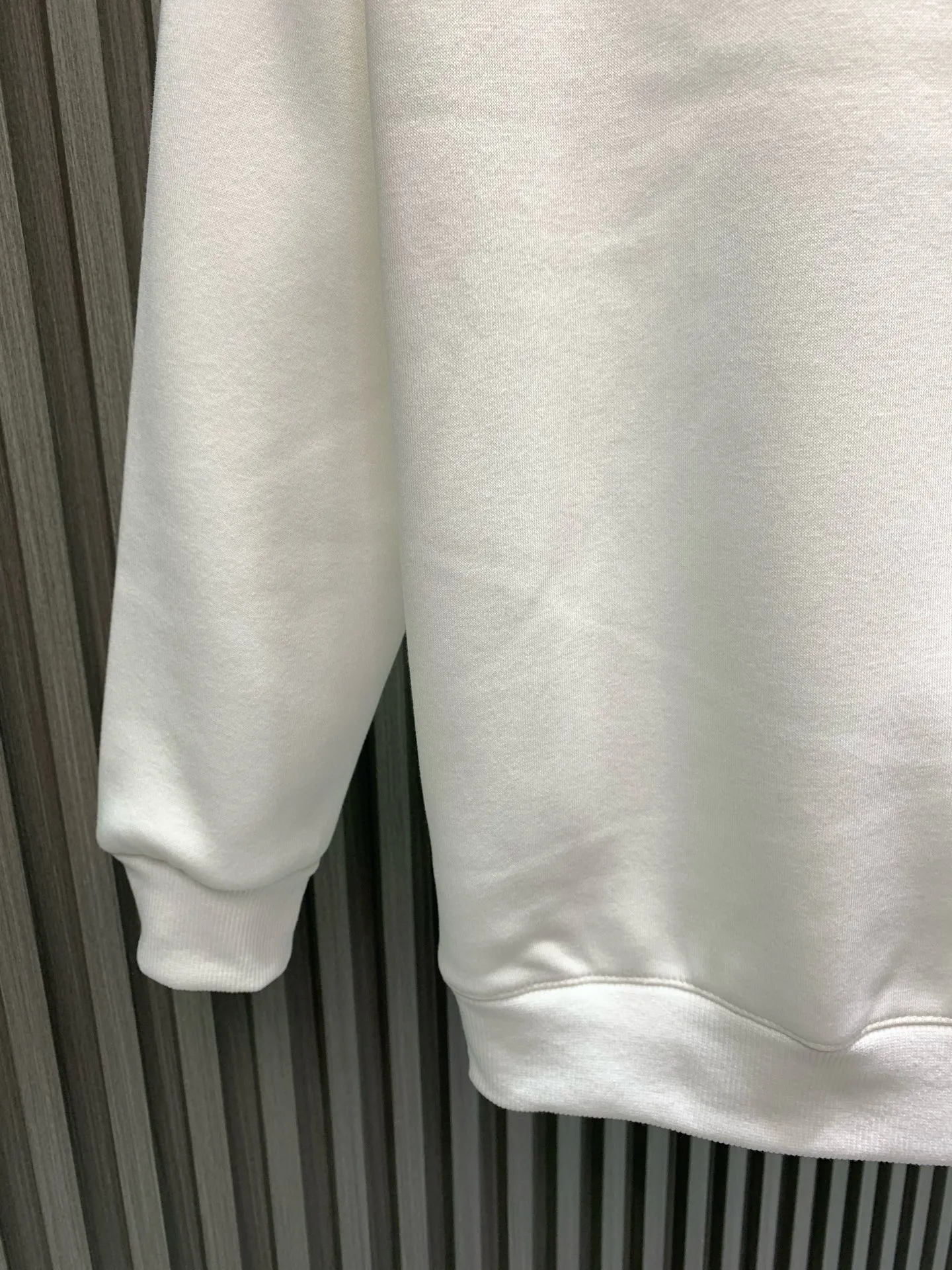 🅿️250 white